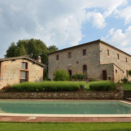 Agriturismo Tre Madonne มอนเตริจโจนี ภายนอก รูปภาพ
