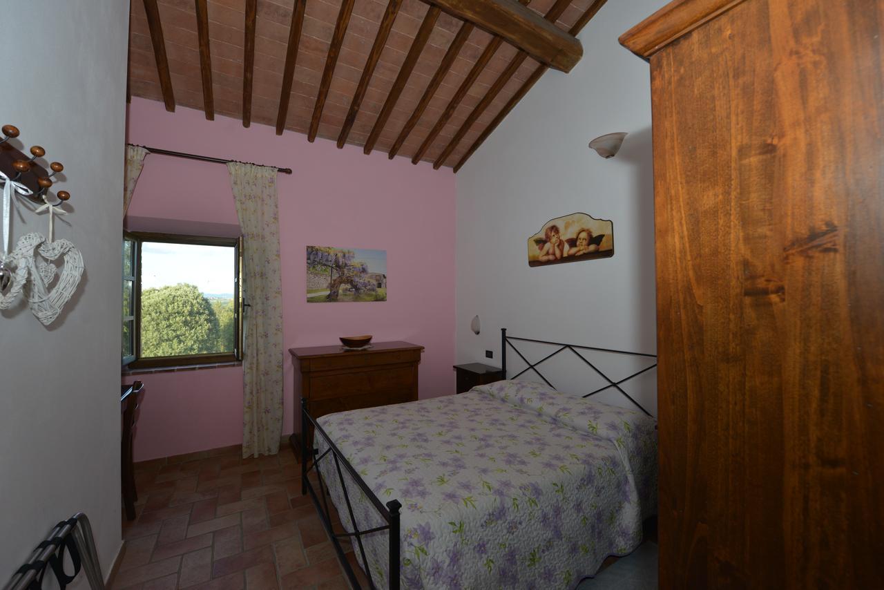 Agriturismo Tre Madonne มอนเตริจโจนี ภายนอก รูปภาพ